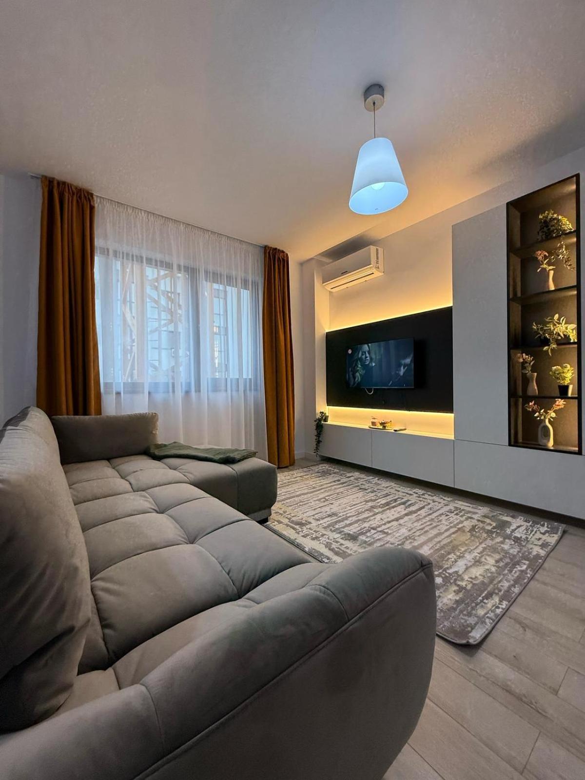 Luxevibe Apartments Near Mall Moldova 이아시 외부 사진